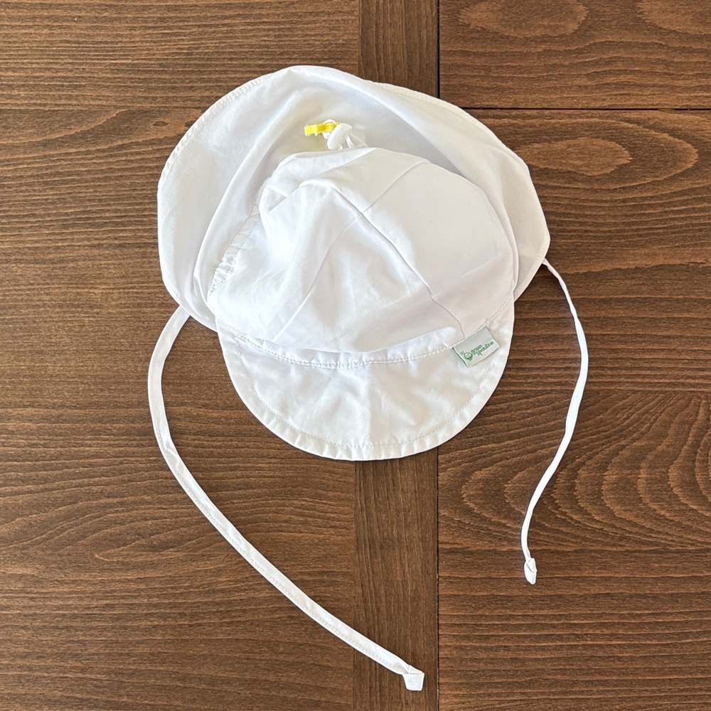 Kids' White Sun Hat with Chin Strap
